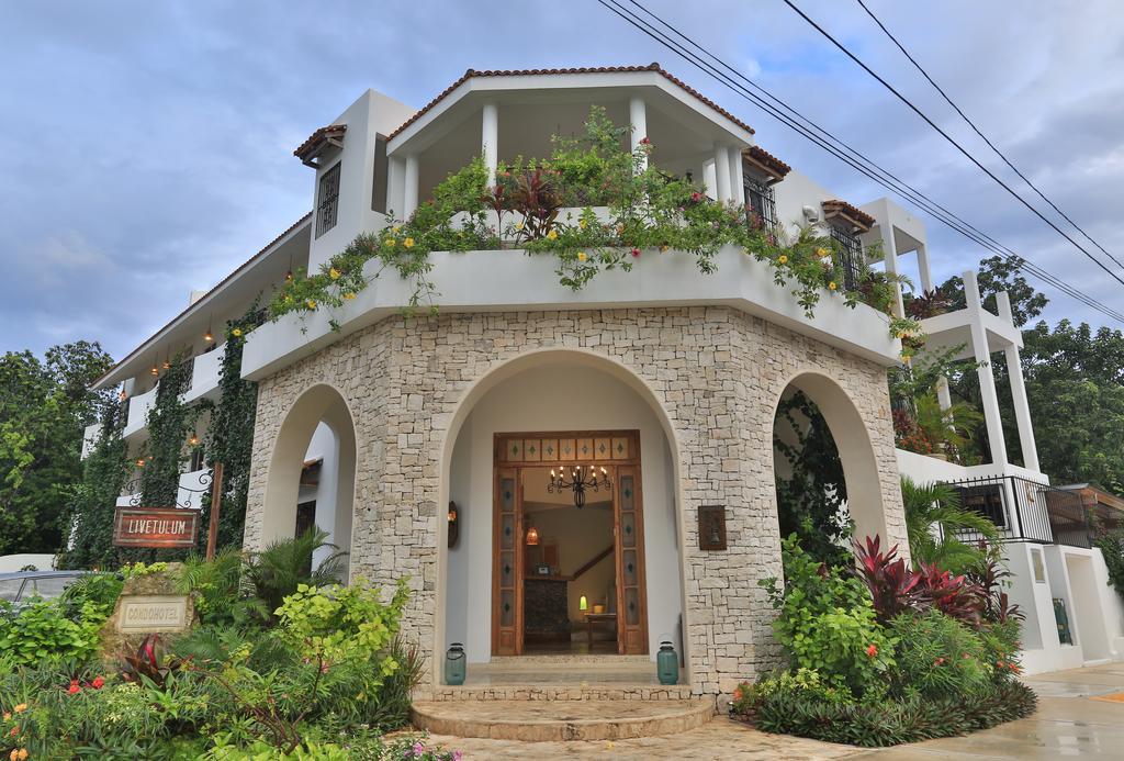 Livetulum Aparthotel Exterior photo