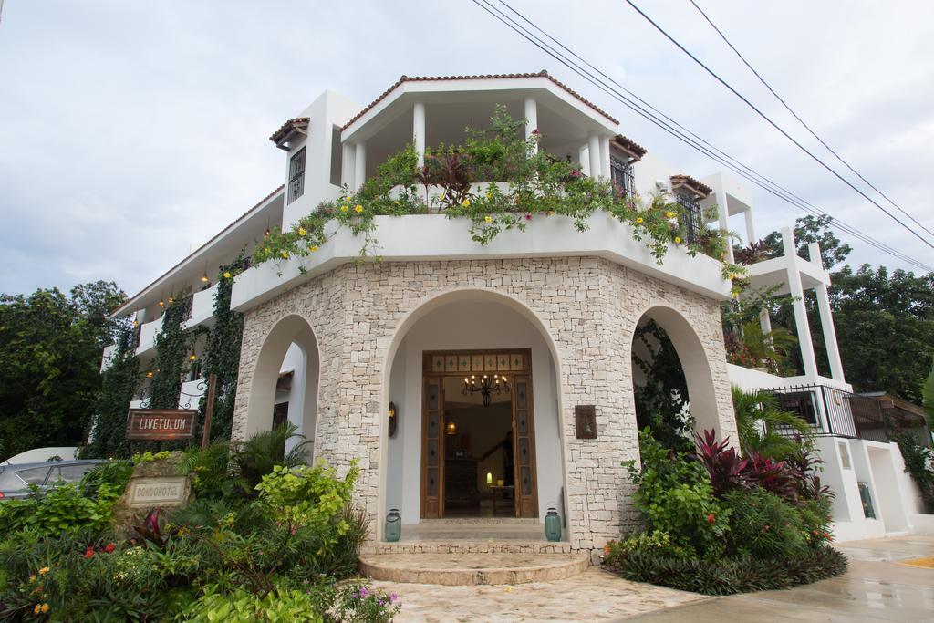 Livetulum Aparthotel Exterior photo